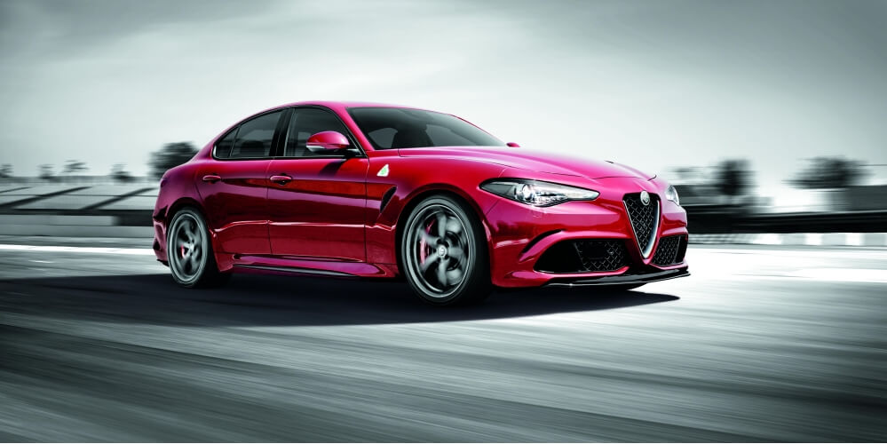 TOP GEAR PICKS THE ALFA ROMEO GIULIA AS THE BEST CAR OF 2016