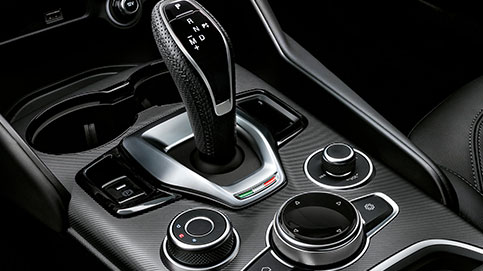 gallery Giulia Veloce