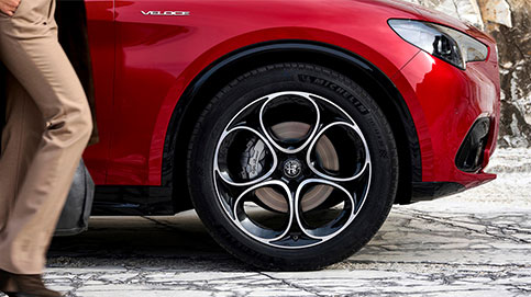 gallery Stelvio Veloce