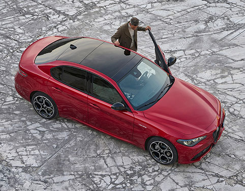 gallery Giulia Veloce 