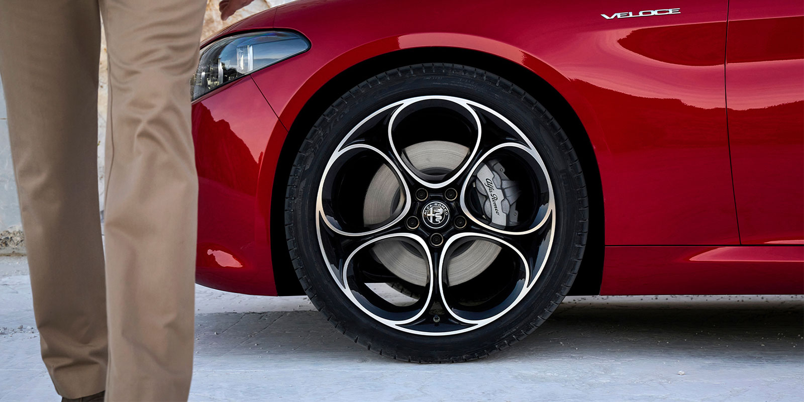 gallery Giulia Veloce 