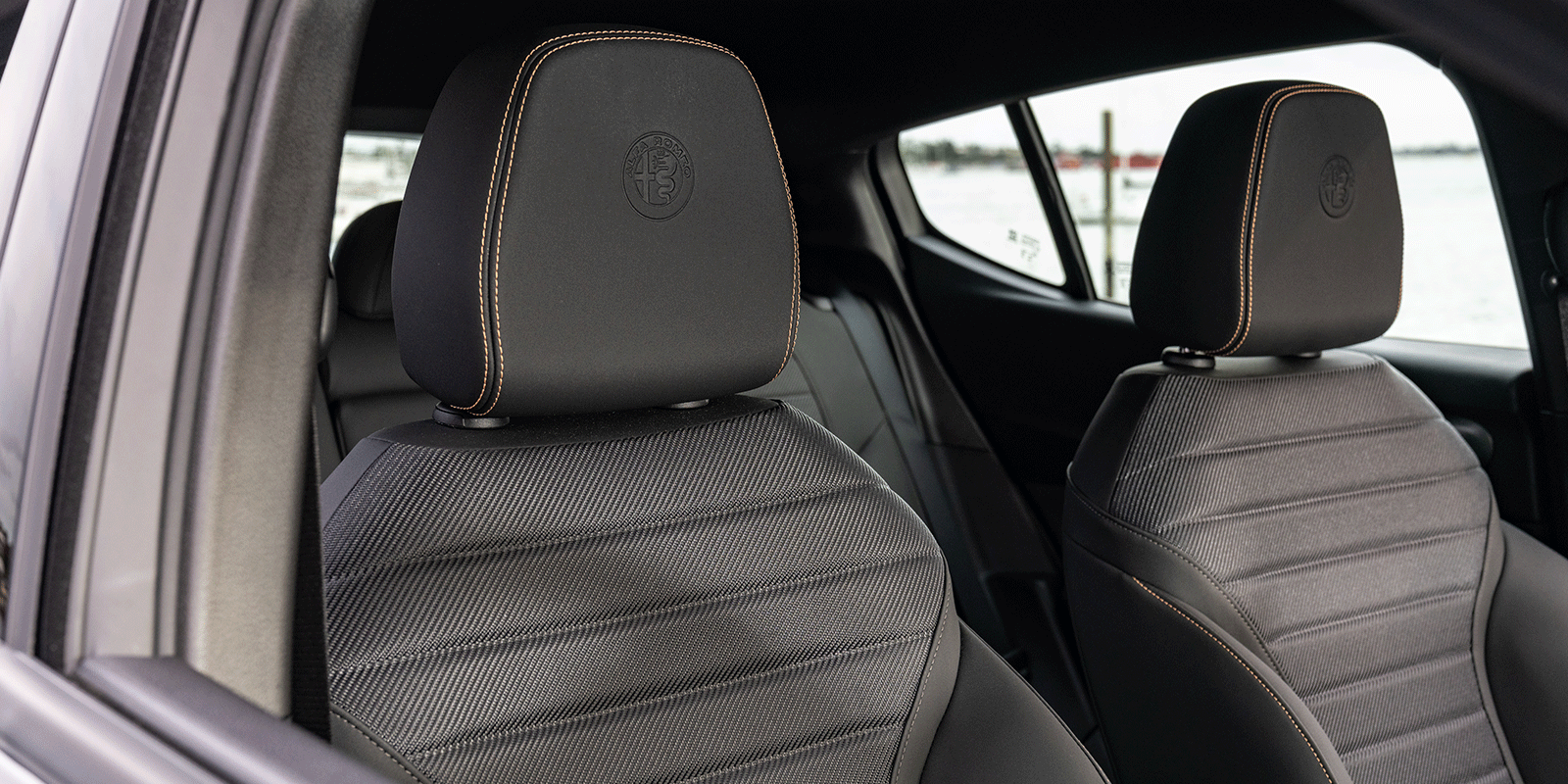 gallery Alfa Romeo Tonale Hybrid