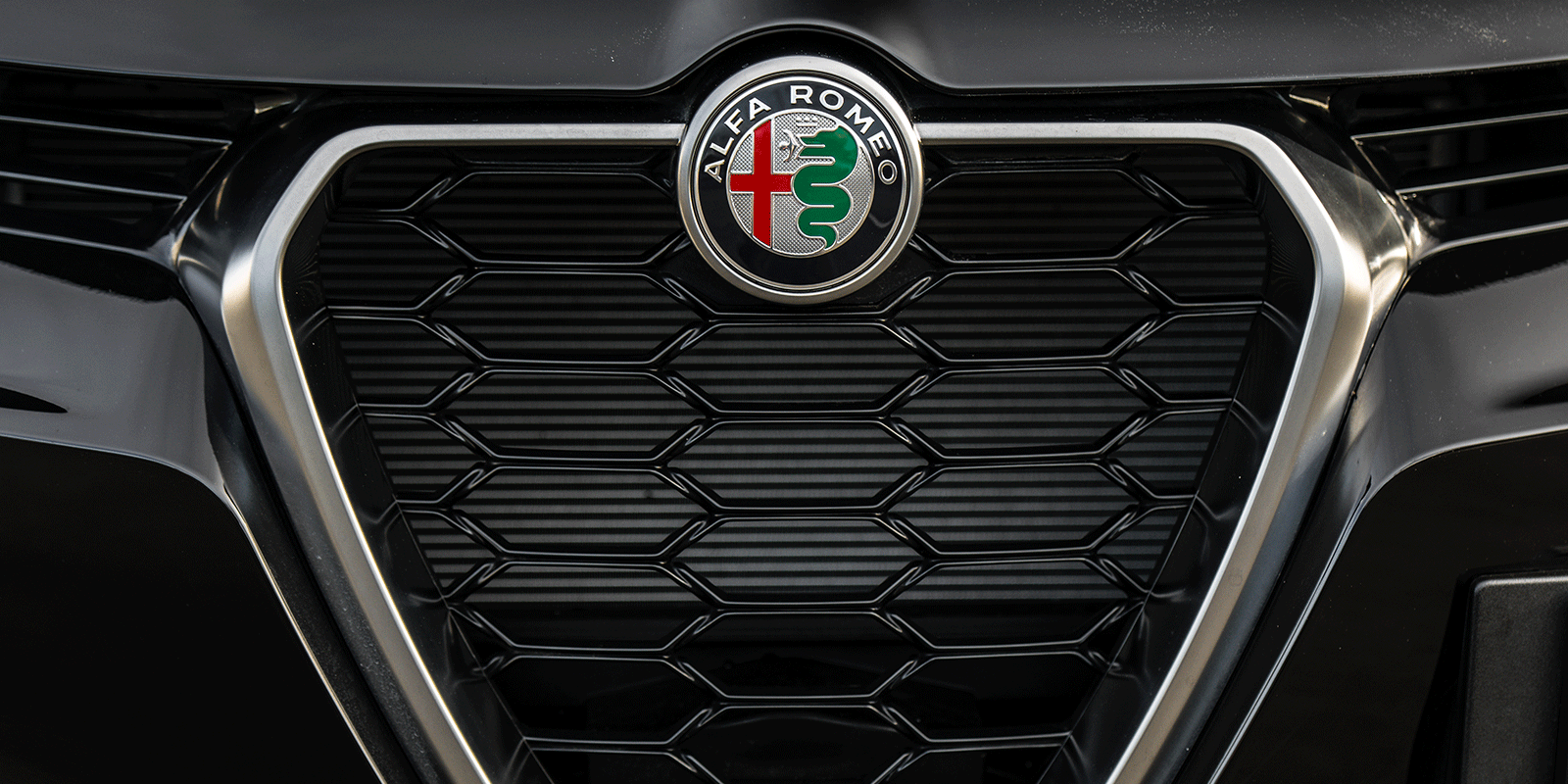 gallery Alfa Romeo Tonale Hybrid